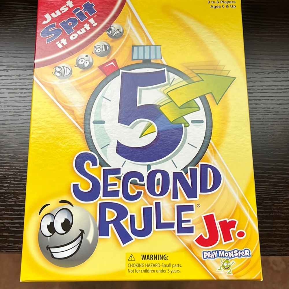 5 Second Rule Jr game - like new condition